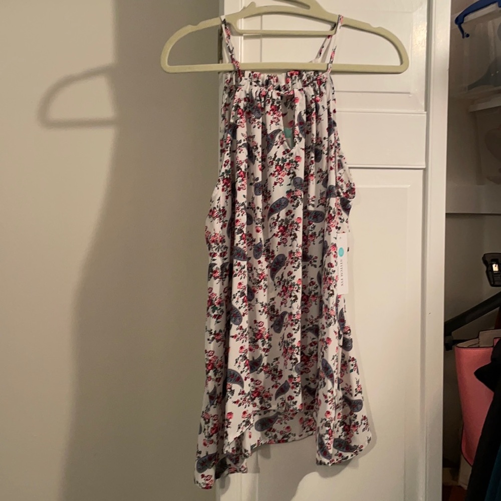 Collective Concepts Keyhole Halter Blouse